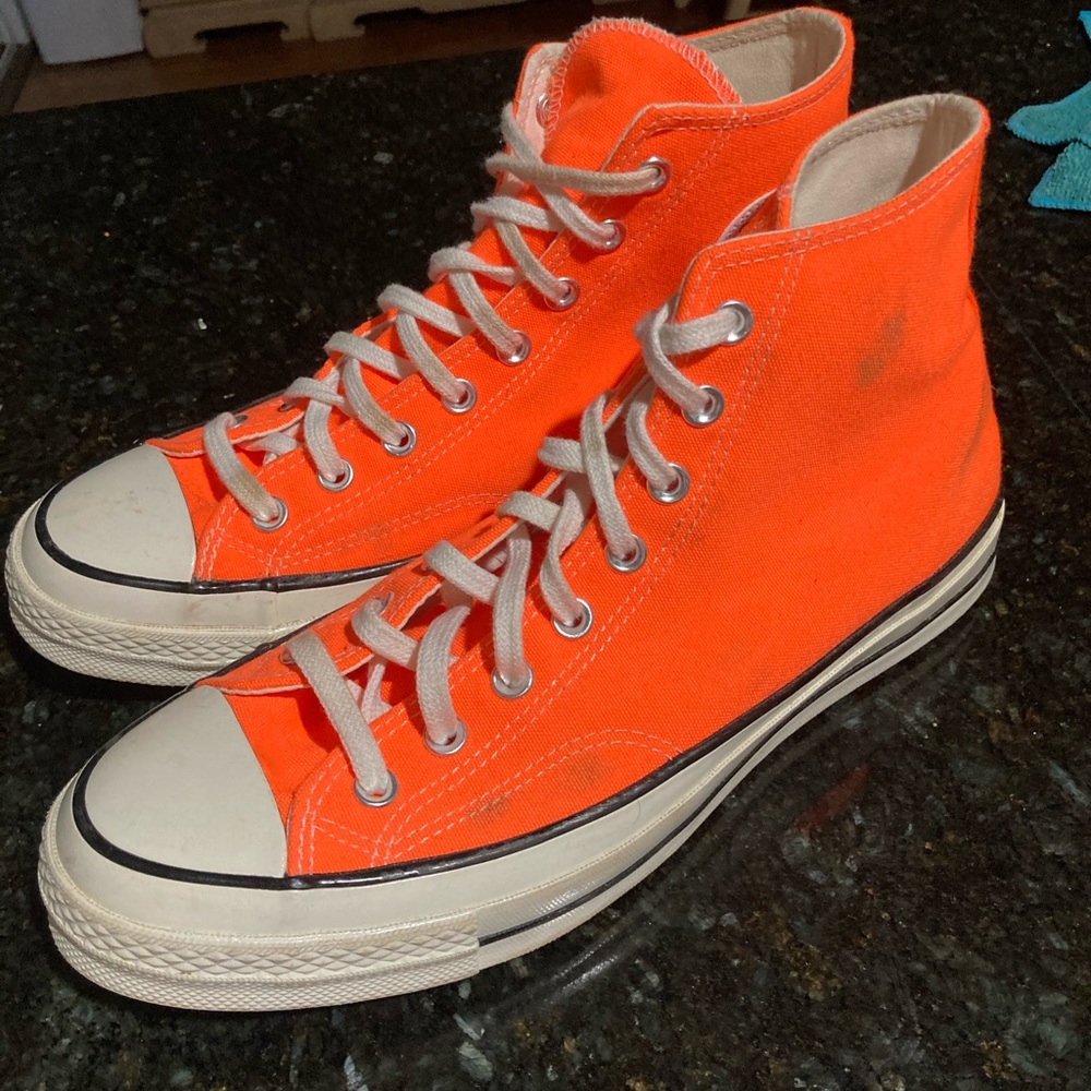 Orange converse size 9.5